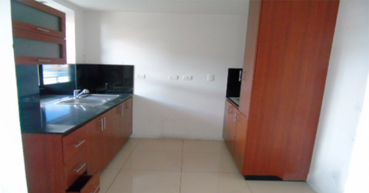 Venta de Casa o Casas, Terrenos, Propiedades, Apartamentos, Inmuebles en Guatemala, zona 11, zona 7, zona 2, zona 18, zona 16, Mixco, Carretera Al Salvador, Fraijanes, Santa Catarina Pinula, Antigua Guatemala, Villa Nueva, Villa Canales, San Miguel Petapa - Venta o Alquiler de Casas En Guatemala